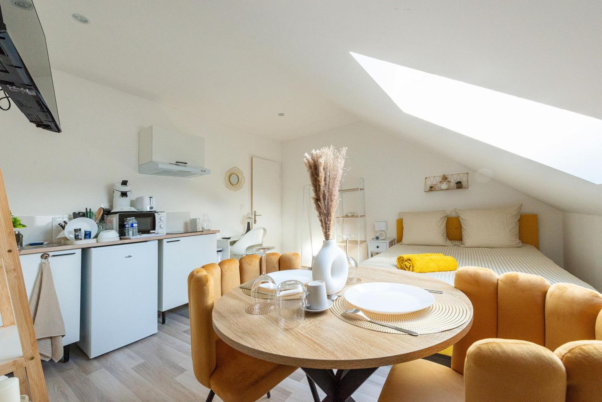 Everman Apartment Anzin