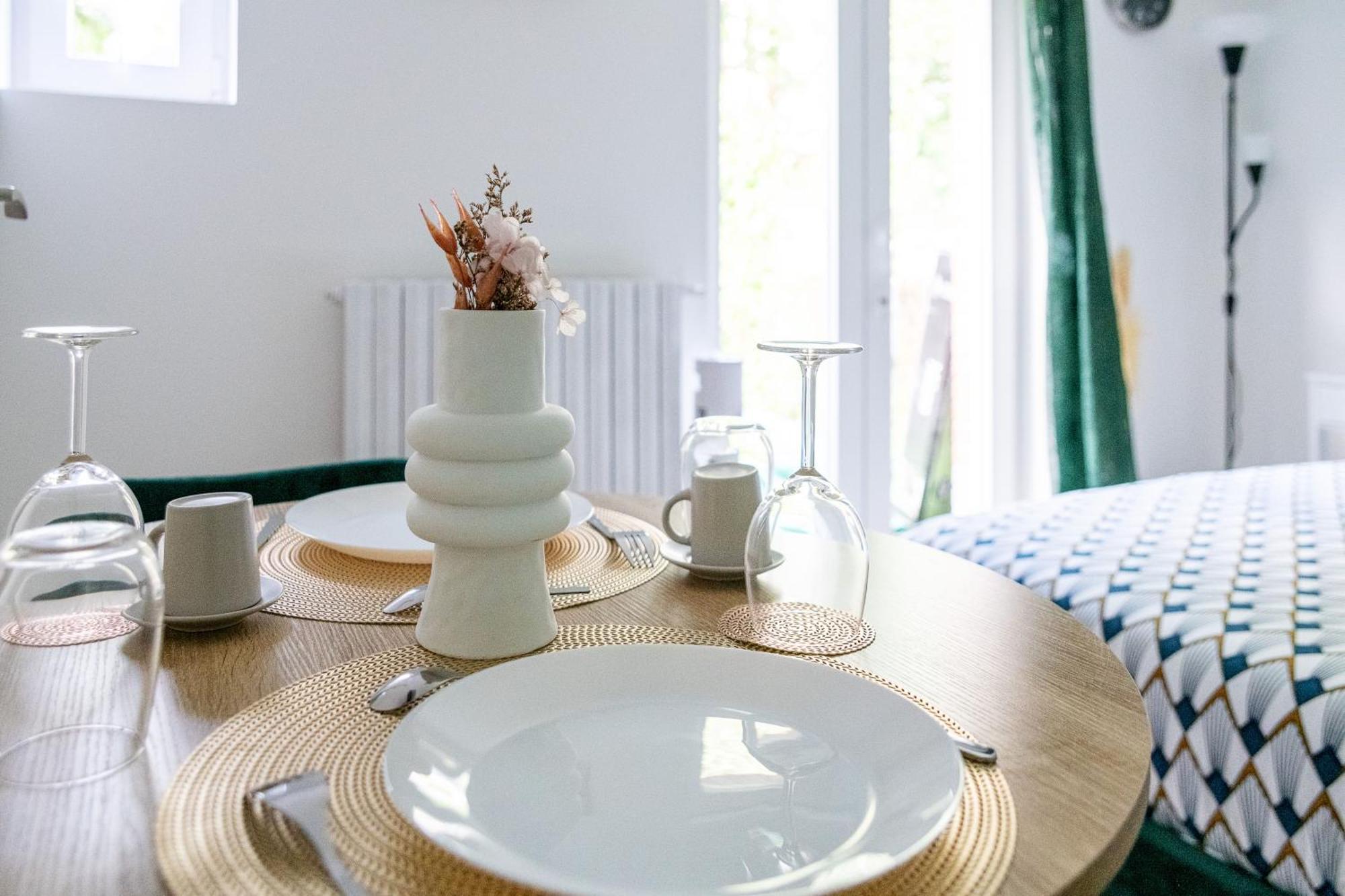 Everman Apartment Anzin